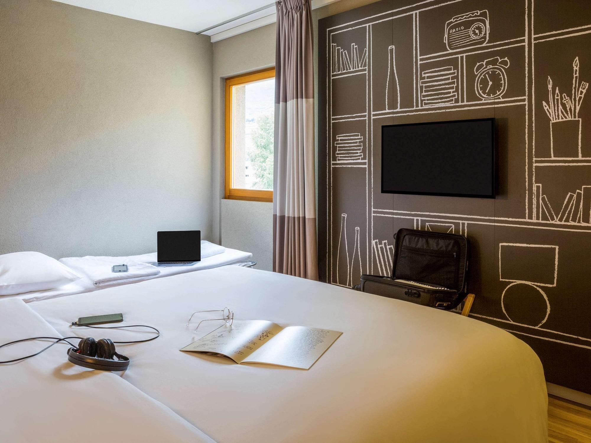Ibis Sion Hotel Exterior photo
